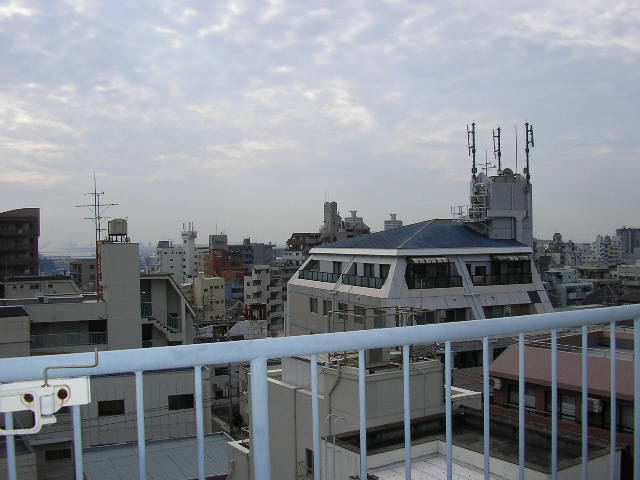 バルコニー　この写真は同マンションの他のお部屋のものです