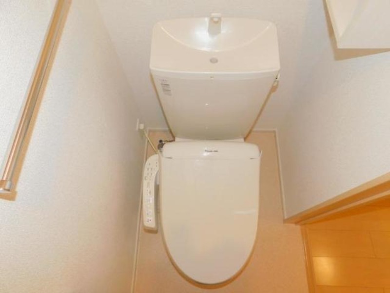 トイレ　図面と現状に相違がある場合には現状を優先