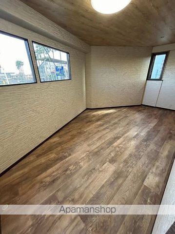 レトロ南宮崎の内装写真