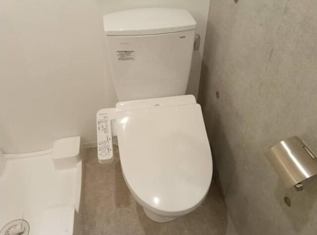 エムブイインプ初台のトイレ写真