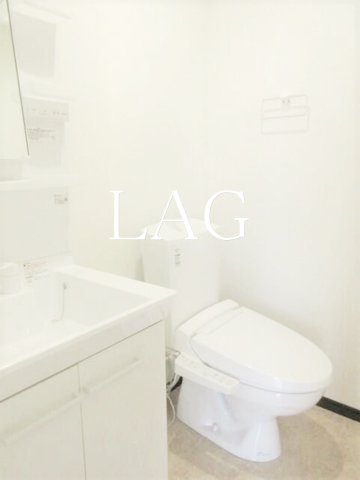 洗面設備　洗面台です。
