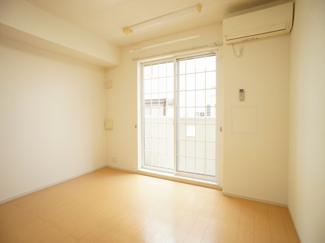 その他部屋・スペース　清潔感のあるきれいな洋間です♪