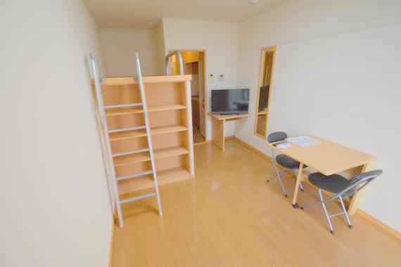 その他部屋・スペース　落ち着いた雰囲気のこのお部屋でゆっくりお休みください。