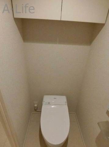 ＪＲ総武線快速 馬喰町駅 徒歩1分 14階建 築9年のトイレ写真
