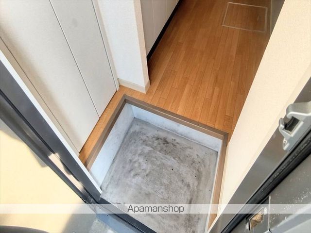ＪＲ横浜線 橋本駅 徒歩9分 2階建 築25年の玄関写真