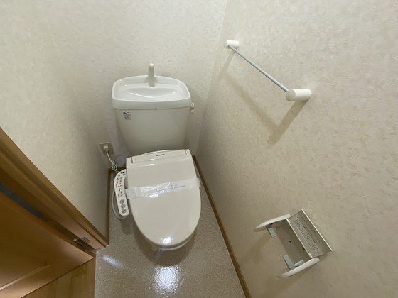 トイレ　※別部屋の写真です