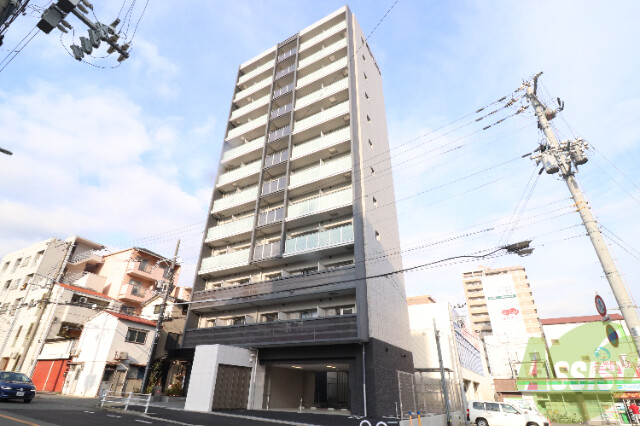 プロヴィスタ神戸三宮EASTの外観写真