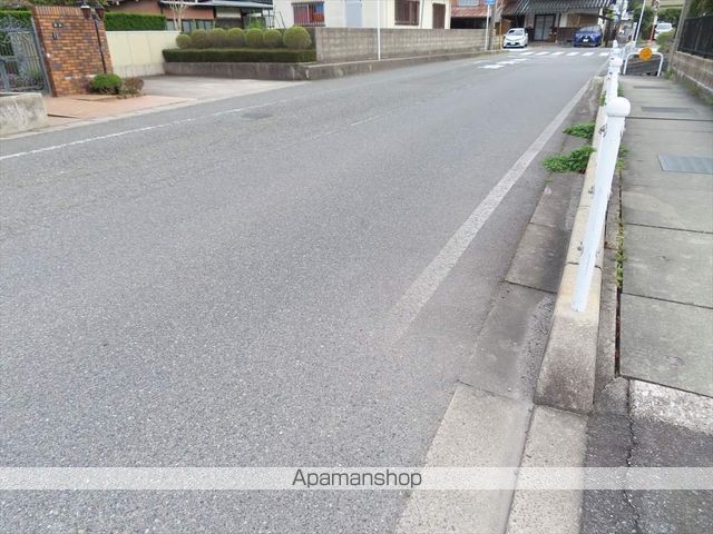 その他　前面道路２（その他）まで0m