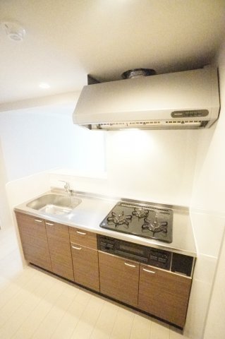 キッチン　※同物件・同タイプの写真です。