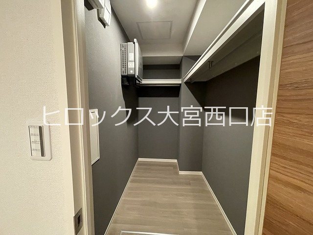 収納　トイレの上方収納棚