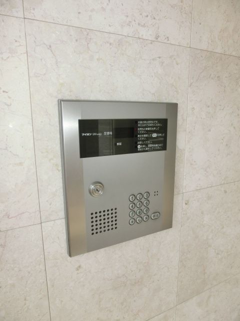 セキュリティ　オートロック付き