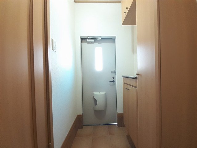 玄関　シンプルで使いやすい玄関です