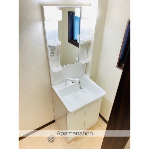 西鉄天神大牟田線 井尻駅 徒歩20分 2階建 築33年の内装写真