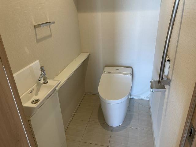 オーベル代々木上原のトイレ写真