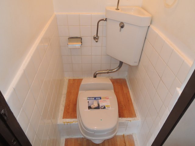 トイレ　落ち着いたトイレです