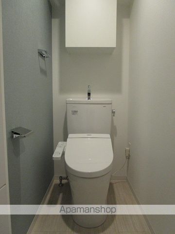 ブルーライン 伊勢佐木長者町駅 徒歩8分 11階建 築9年のトイレ写真