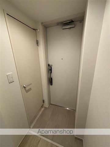 ＪＲ京浜東北線 蕨駅 徒歩9分 3階建 築2年の玄関写真
