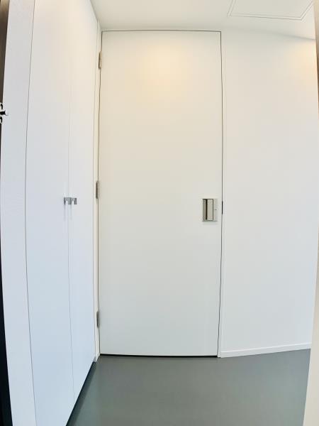 FARE代々木の玄関写真