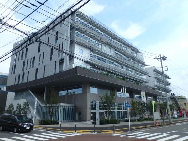 郵便局　港南区総合庁舎（郵便局）まで500m