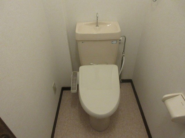 アシーネ三田天神のトイレ写真
