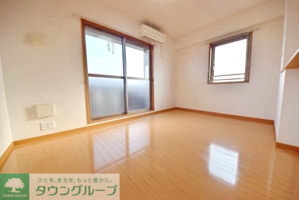 居室・リビング　最上階の角部屋♪
