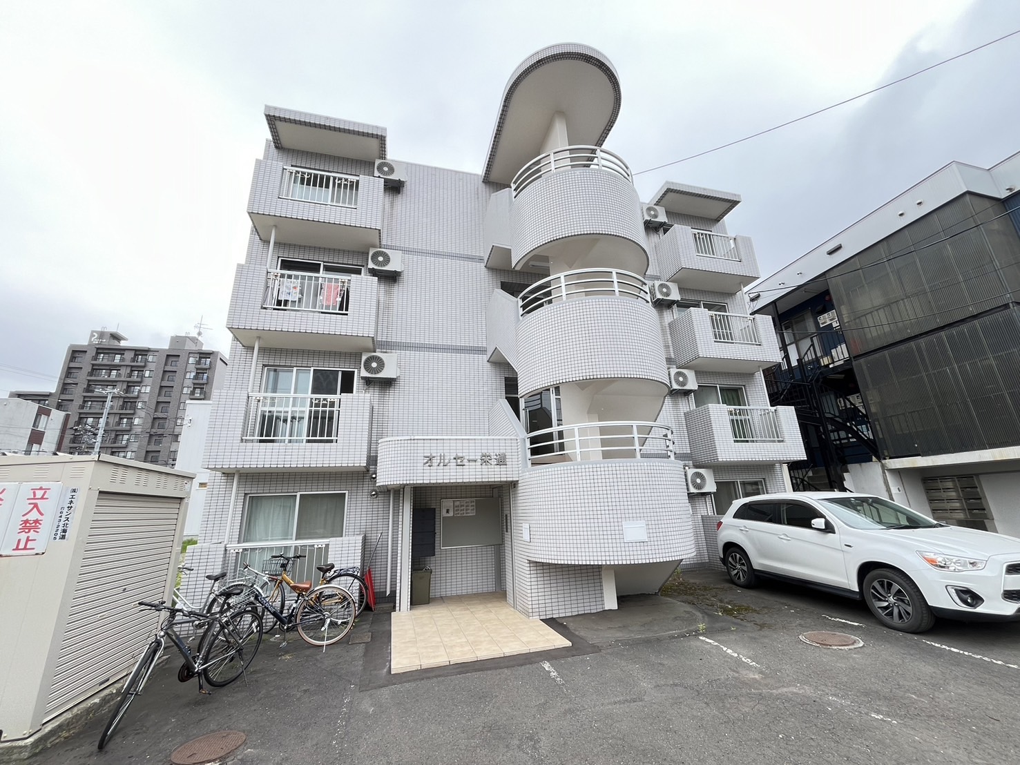 建物外観
