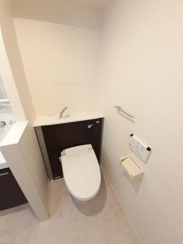 トイレ　シンプルで使いやすいトイレです