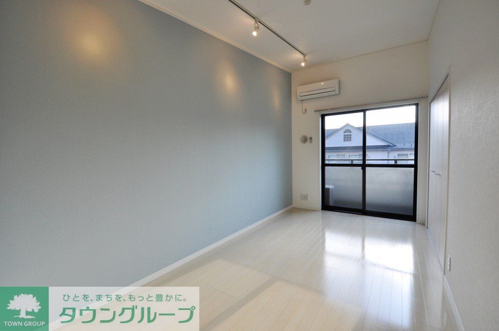 居室・リビング　同タイプ別部屋写真