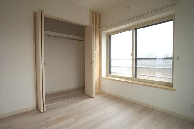 収納　クローゼットとウォークインクローゼットもあり、たっぷり収納出