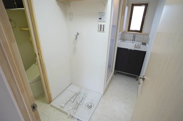 その他　基本ですね室内洗濯機置き場