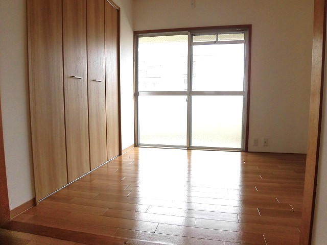 居室・リビング　５帖洋室