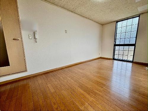 居室・リビング　設備・仕様は号室により異なる為、現況を優先いたします。