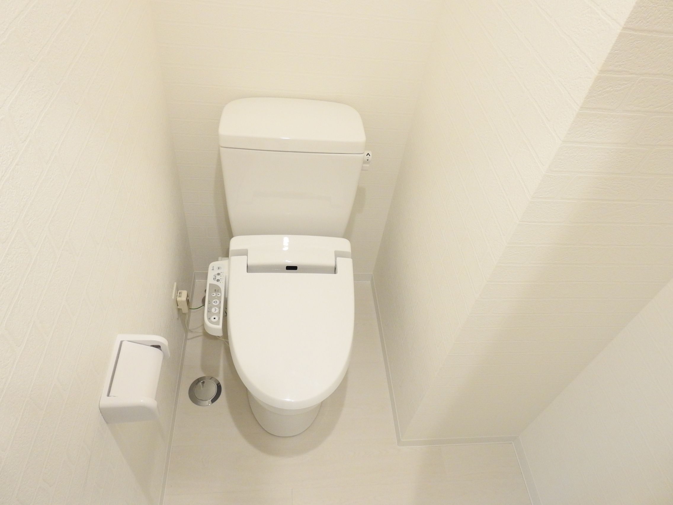 トイレ　※温水洗浄便座