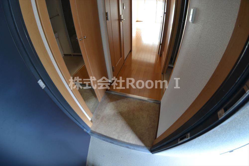 玄関　明るい玄関です