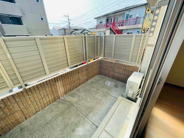 バルコニー　同型　現況優先