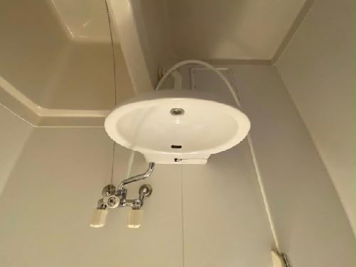 洗面設備　画像が反転している場合があります。