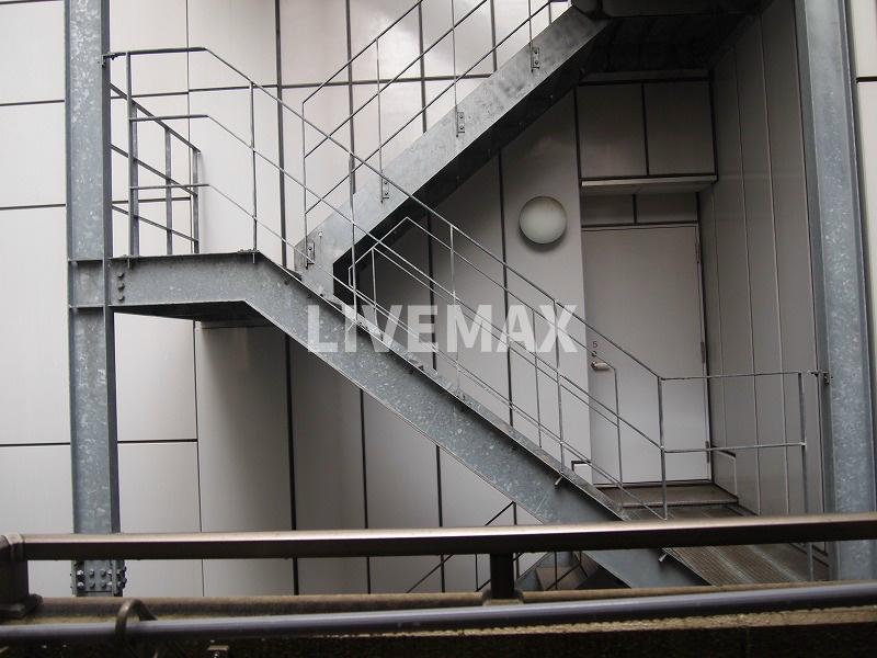 バルコニー　建物設備インターネット無料有り