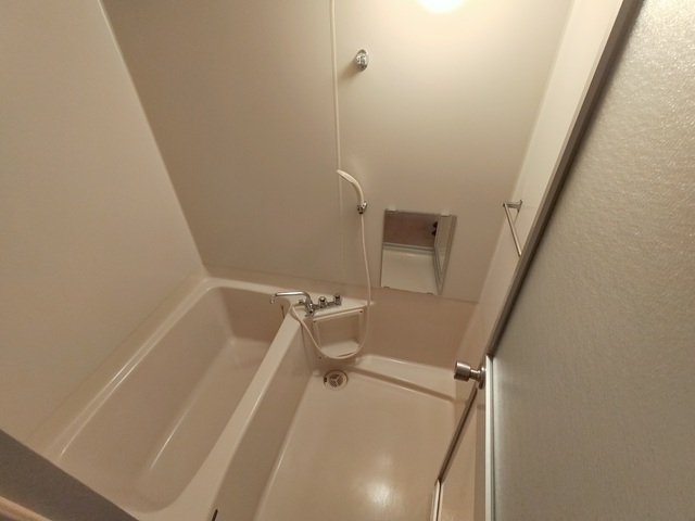 芳斉プラザ114の風呂写真