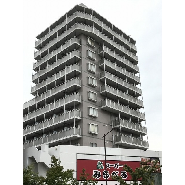 東京都新宿区上落合３（マンション）の賃貸物件の外観