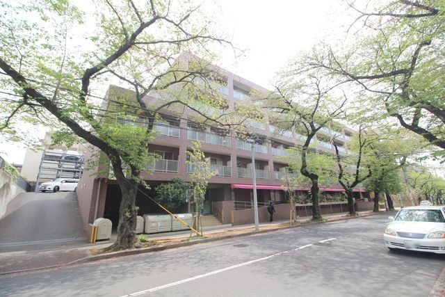 神奈川県横浜市青葉区美しが丘２（マンション）の賃貸物件の外観