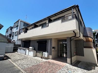 芦屋市宮塚町のマンションの建物外観