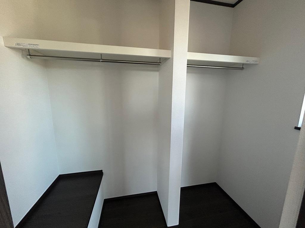 収納　ウォークインクローゼット