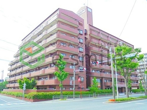 建物外観　落ち着いた雰囲気の外観です