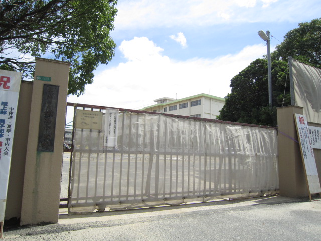 中学校　北九州市立柳西中学校（中学校）まで650m