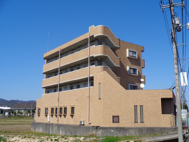 リヴィエールクロセ