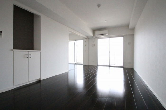 居室・リビング　ゆったり過ごせるリビングです