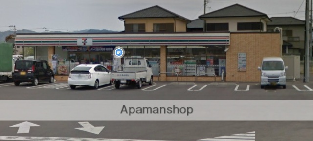 コンビニ　セブンイレブン（コンビニ）まで439m