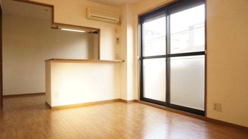 居室・リビング　図面と現状に相違がある場合には現状を優先