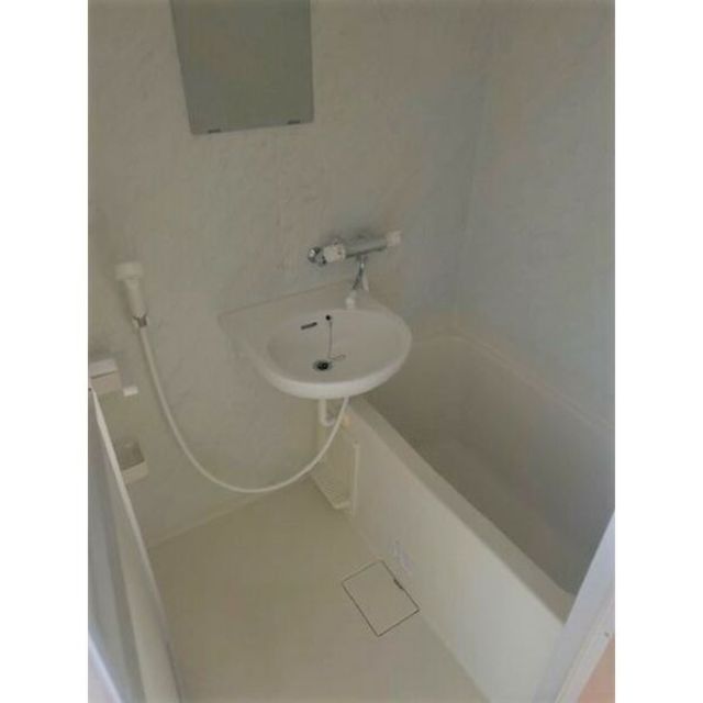 バス・シャワールーム　浴室