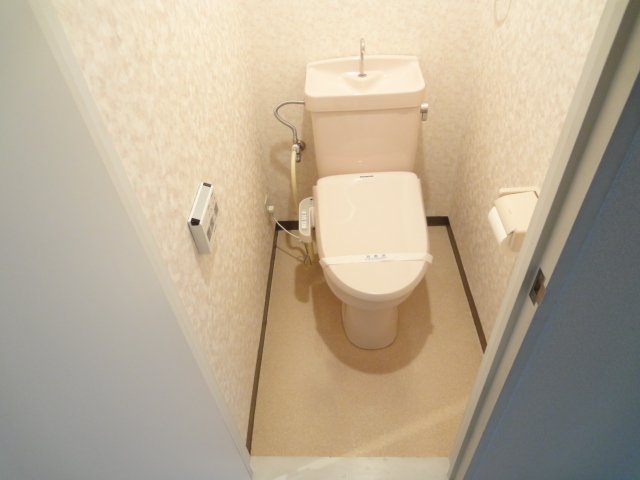 トイレ　同物件別室